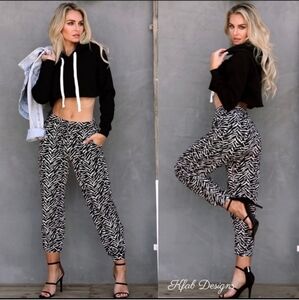 NWOT Zebra Print Joggers, Medium